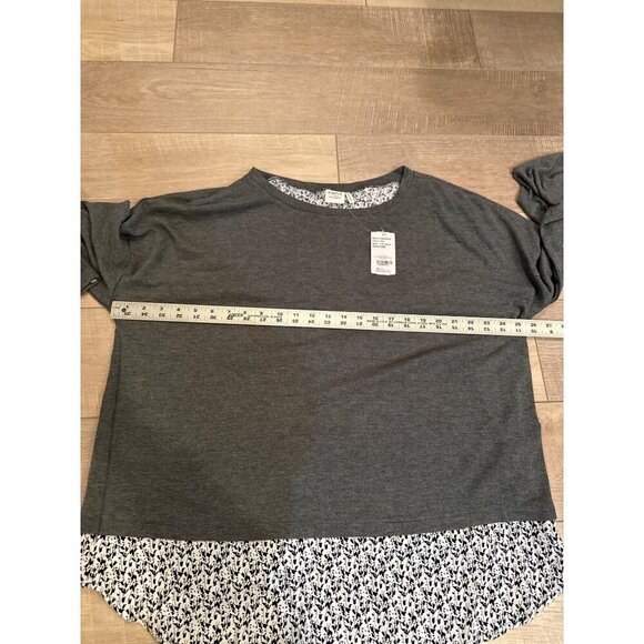 Suzanne Betro Simple Charcoal & White Floral Open-Back Layered Tunic 2X NEW - Picture 6 of 7